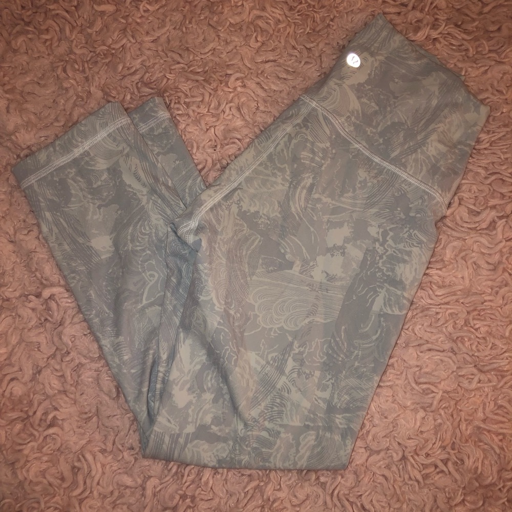Lululemon leggings